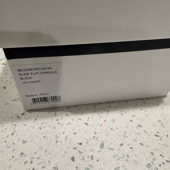 Givenchy Rubber Slides - Picture 6 of 7